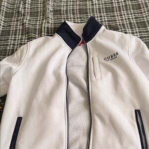 GUESS Men's White and Black Bomber Jacket